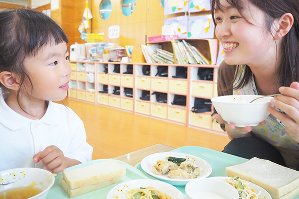 給食